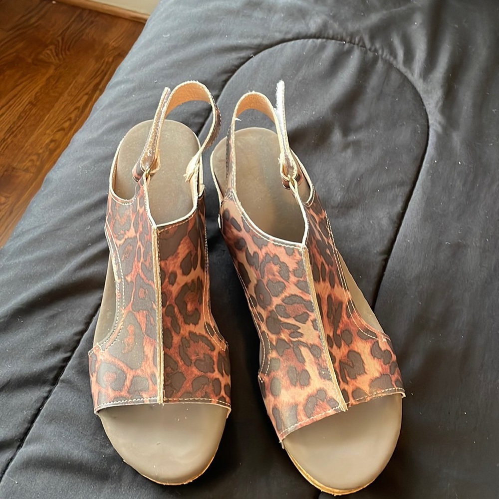 Leopard print wedges, great shape, worn a few times